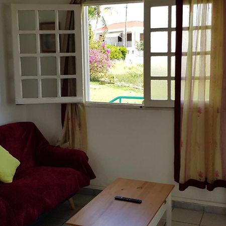 Appartement Ti-Colo à Sainte-Anne  Extérieur photo