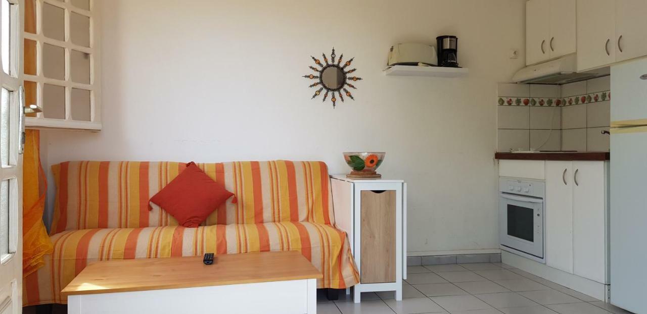 Appartement Ti-Colo à Sainte-Anne  Extérieur photo